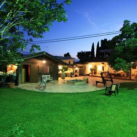 Cavuzzi Bed & Breakfast Triggianello